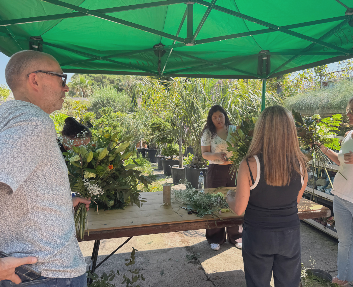 TALLER DE ARREGLOS FLORALES - 25/10/2026 - Imagen 2