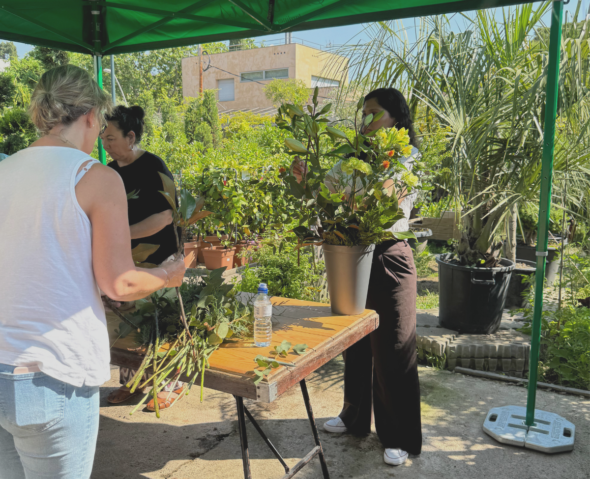 TALLER DE ARREGLOS FLORALES - 25/10/2026 - Imagen 8