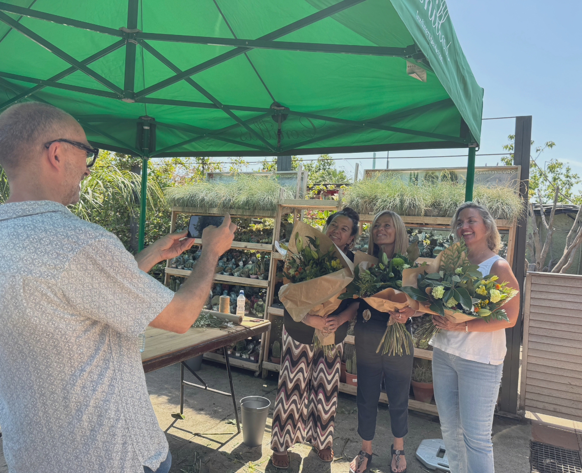 TALLER DE ARREGLOS FLORALES - 25/10/2026 - Imagen 4